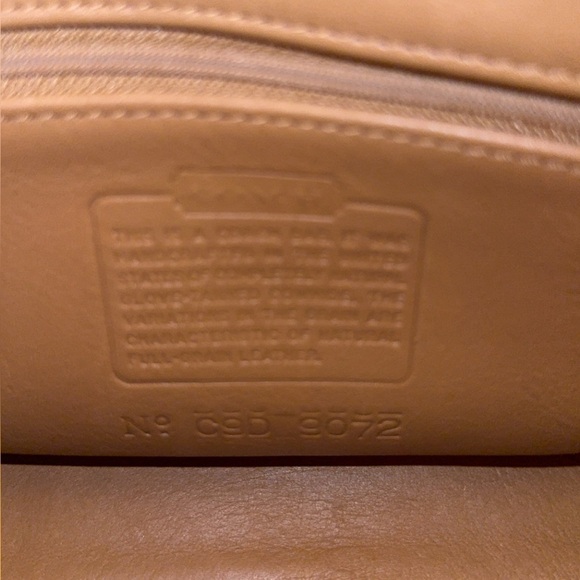 Coach Bag - Picture 3 of 8